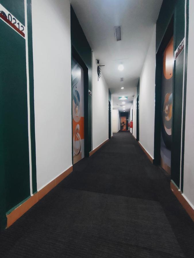 Allbes Parklands Hotel Klang Exterior foto